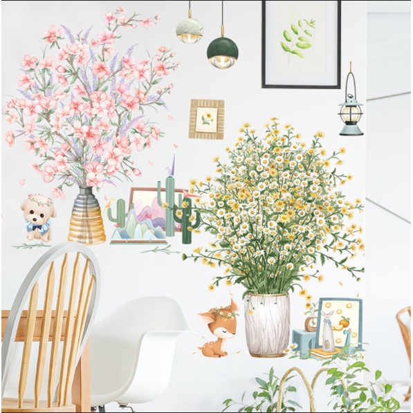 Decal trang trí tường - Bình hoa hồng và cúc trắng nhỏ