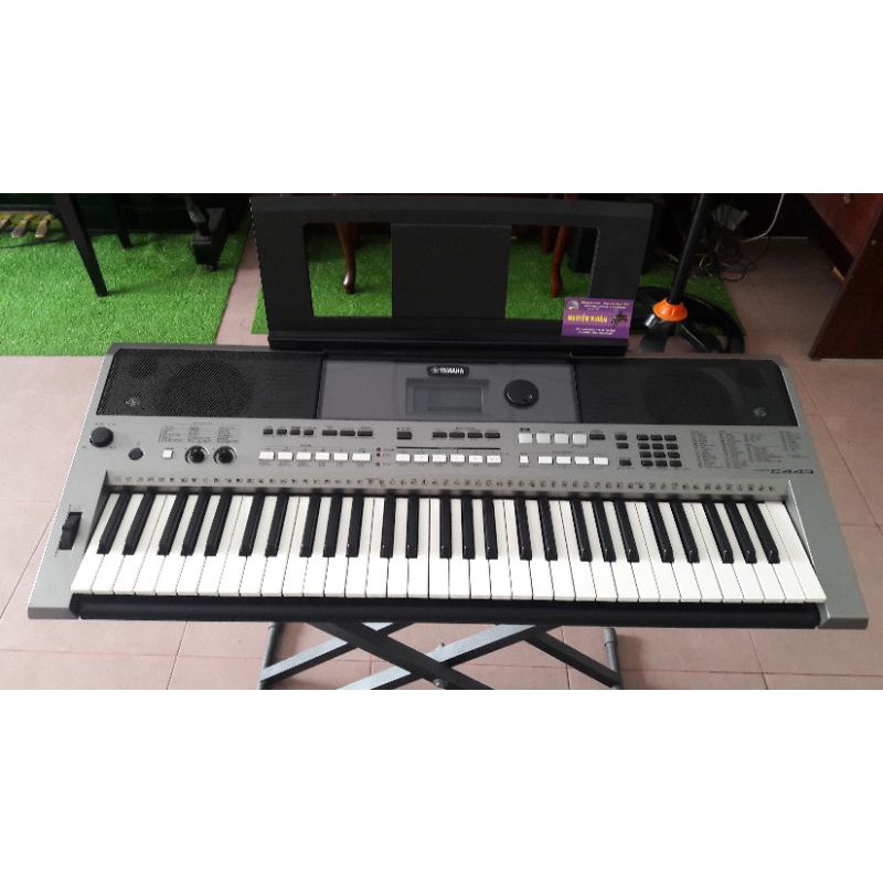 đàn organ yamaha psr E 443 mới 99% như khui thùng