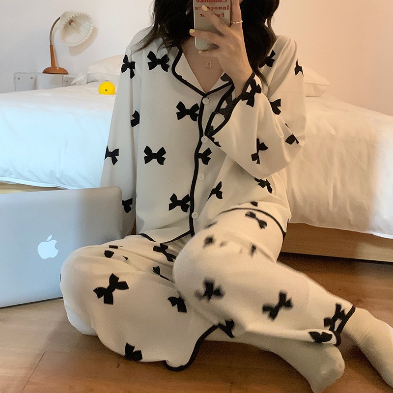 Bộ Đồ Ngủ Tay Dài Chất Lụa Họa Tiết Hoạt Hình Phong Cách Nhật Bản Thời Trang Xuân Thu Cho Nữ La107