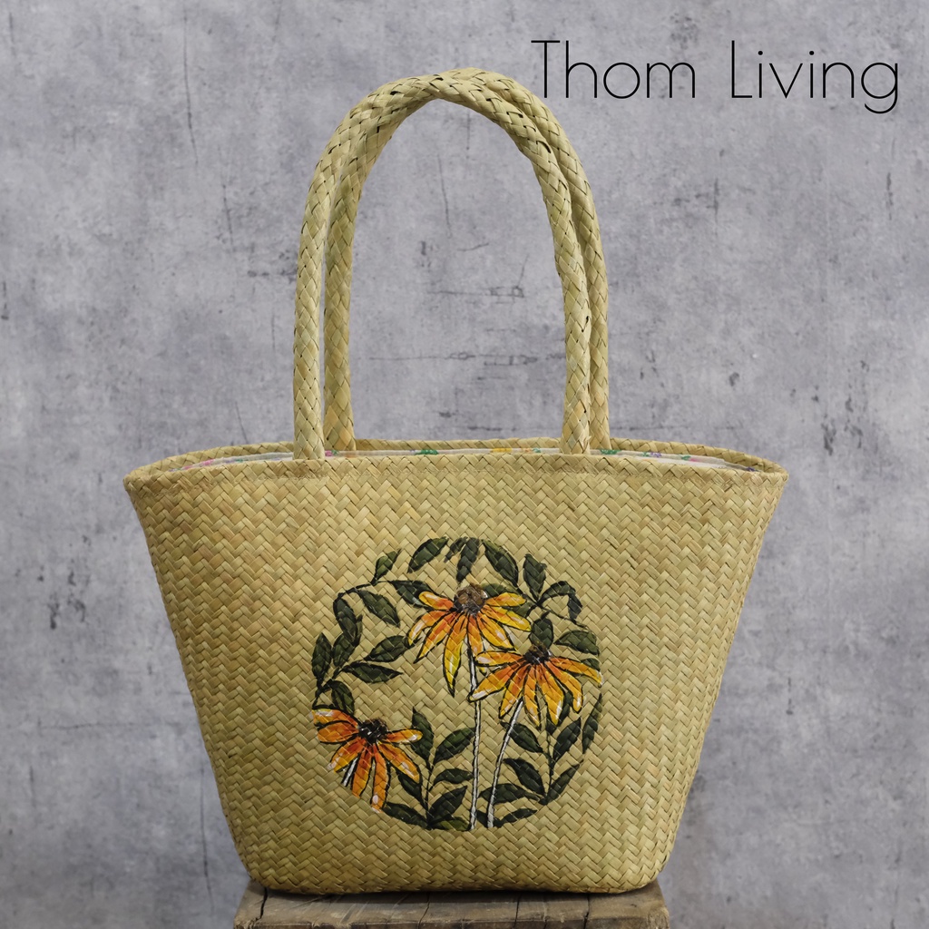 Giỏ xách cỏ bàng dáng oval size trung vẽ hoa sen