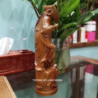 Tượng Tế công bằng gỗ thơm (cao 30 ngang 10 sâu 9 cm)