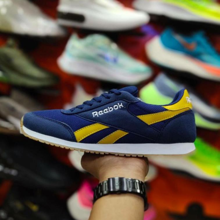 Giày Chạy Bộ Reebok Clasik Chất Lượng Cao Cho Nam