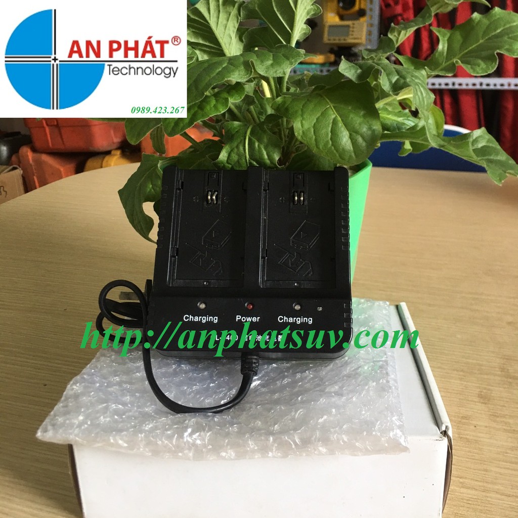 Sạc pin máy định vị GPS RTK Hi-Target CL-4400