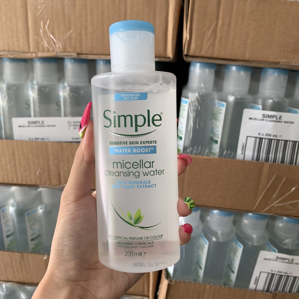 Nước Tẩy Trang Cấp Ẩm Simple Water Boost Micellar Cleansing Water 200ml