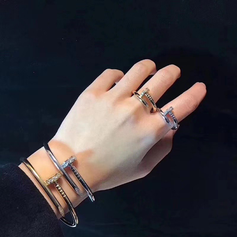 Nhẫn Thép Titan Mạ Vàng Hồng 18k Đính Kim Cương Giả Không Phai Màu Thời Trang Dễ Phối Đồ