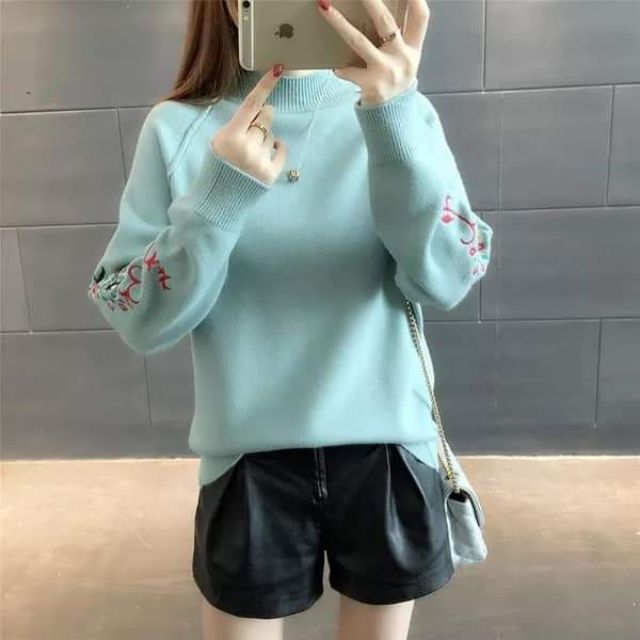 Áo len tay thêu hoa