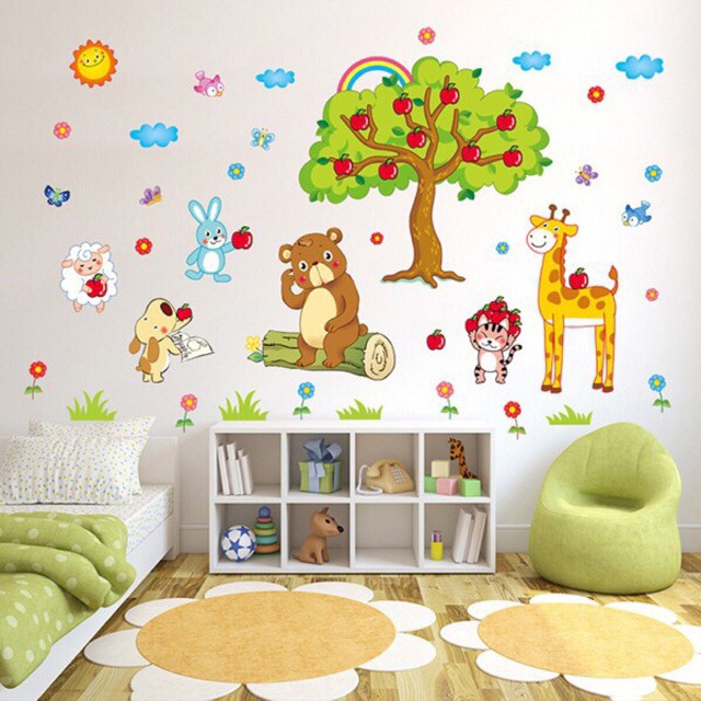 Decal dán tường Vườn Thú và Cây táo, decal dán tường Thú cây táo