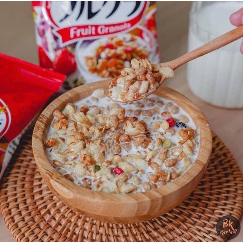 Ngũ cốc Calbee Nhật bản, ăn kiêng, giảm cân mix trái cây, sữa chua