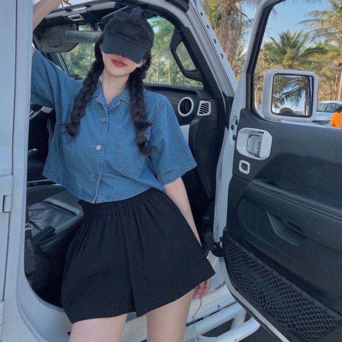 Áo croptop bò nữ túi trước cổ bẻ phong cách thời trang