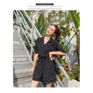 jum đùi cổ vest