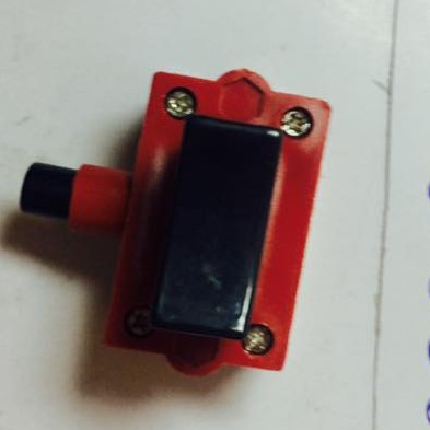 Công tắc máy cắt sắt