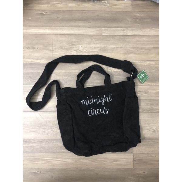 Túi đeo chéo công sở Midnight vải tike dày vừa a4 (có sẵn+hình thật)