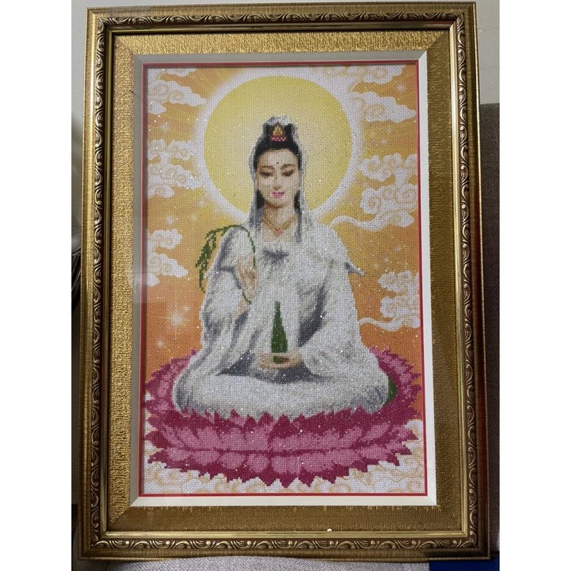 Tranh thêu Chữ Thập Mẹ Quan Âm kt59x40cm đã làm xong