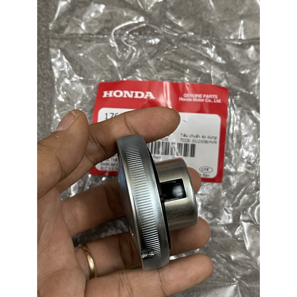 Nắp bình xăng xe số chính hãng wave, wave 100, wave 110, Future 1, Future 2, Future Neo, Future X 17620KVV900
