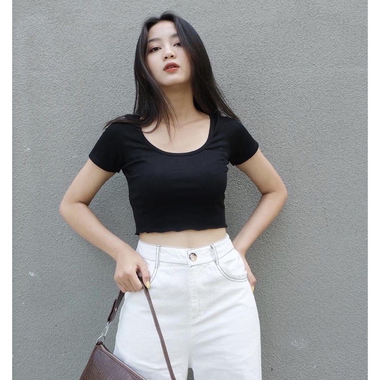 BASIC CROPTOP  Áo croptop cổ tròn cuốn biên