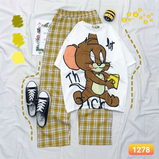 Set đồ bộ quần caro vải kate cartoon hoạt hình .Unisex form rộng SunnyHouse Mã SP001642