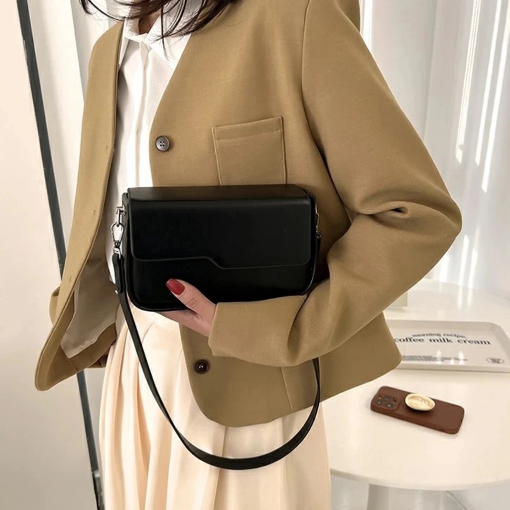 Túi đeo chéo hộp da nắp khóa nam châm độc lạ tặng kèm dây đeo vai