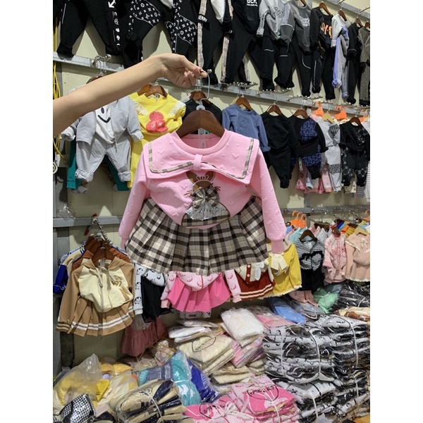 SET THỎ KÈM CHÂN VÁY SIÊU HOT HÍT CHO BÉ GÁI