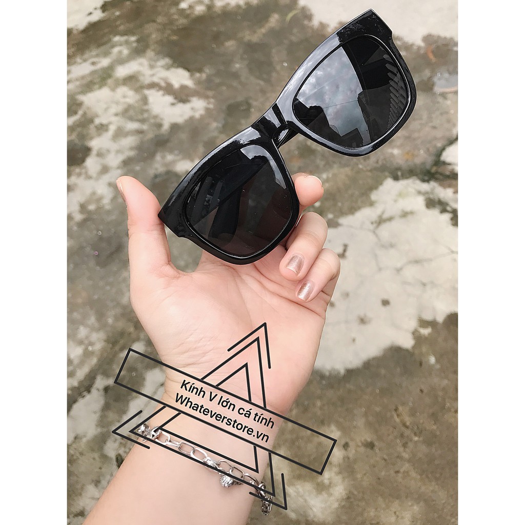 Kính Mát Thời Trang V Lớn Đen Cá Tính sỉ Rẻ | BigBuy360 - bigbuy360.vn