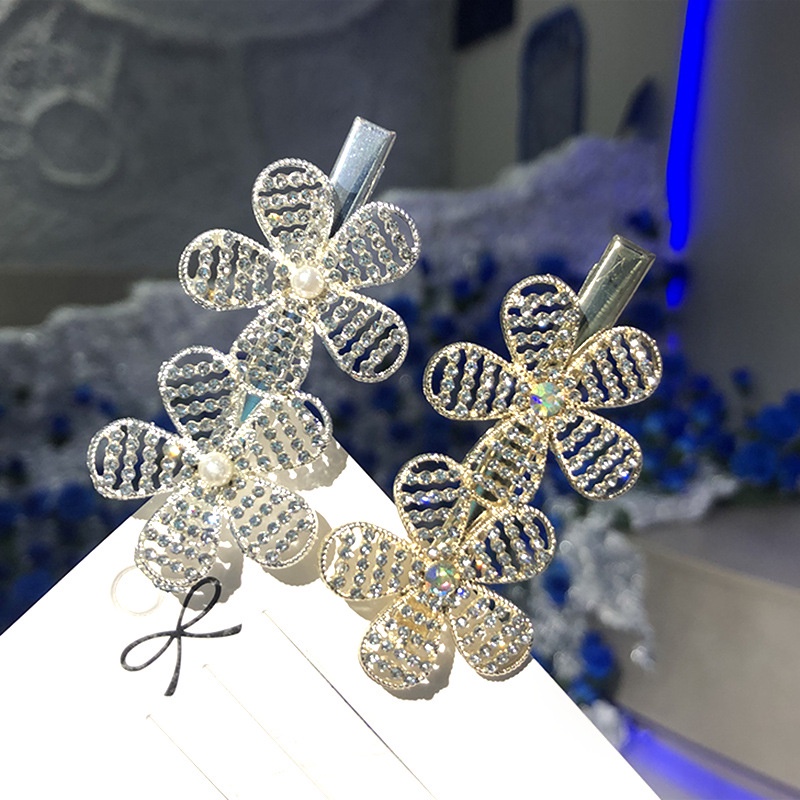 Kẹp Tóc Hình Hoa Đính Ngọc Trai Giả Bằng Kim Loại Phong Cách Hàn Quốc Mới