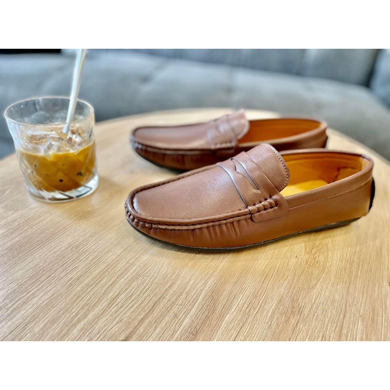 Giày Tây Lười, Giày mọi da mềm, đế khâu sẵn.