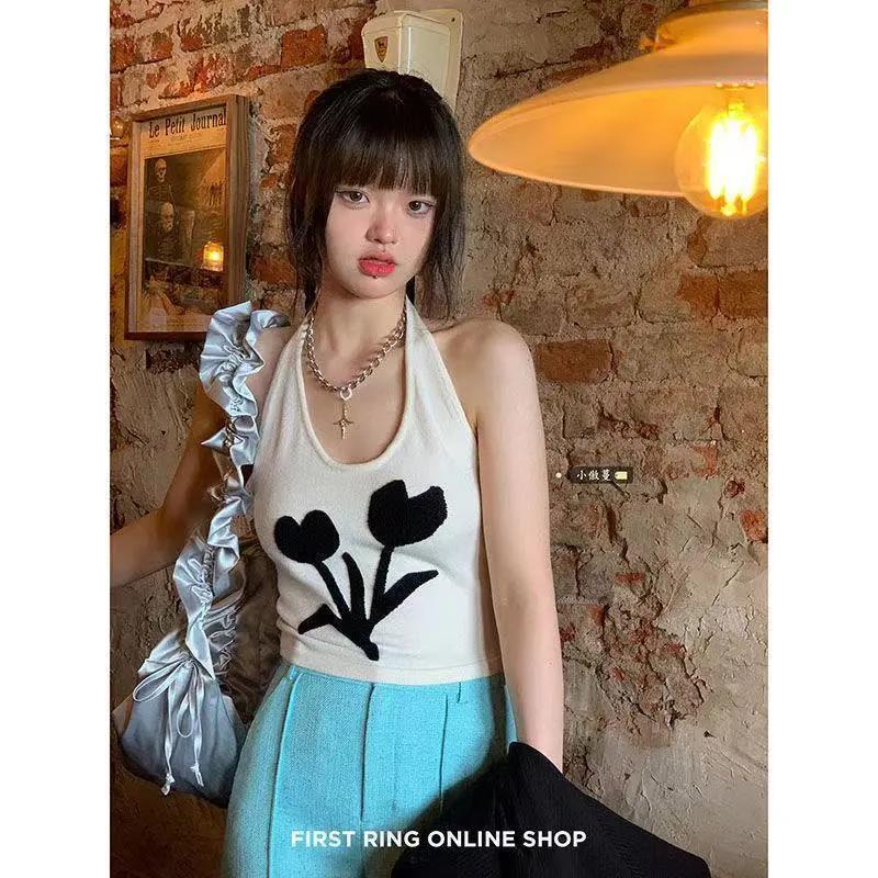 Áo hai dây hở vai in hình hoa Tulip quyến rũ dành cho nữ