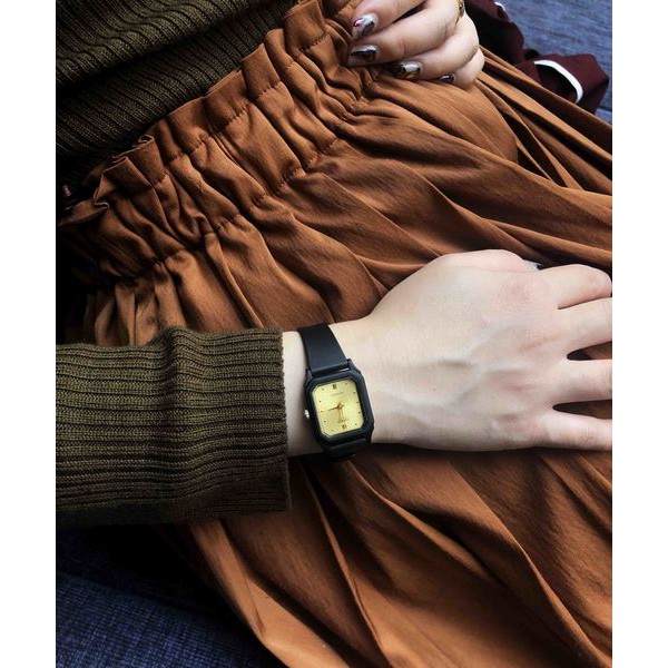 Đồng hồ nữ Casio LQ-142E-9ADF Chính hãng - Dây nhựa đen mặt mạ Vàng