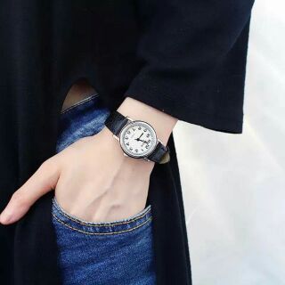 Đồng hồ nữ mặt tròn dây da D25