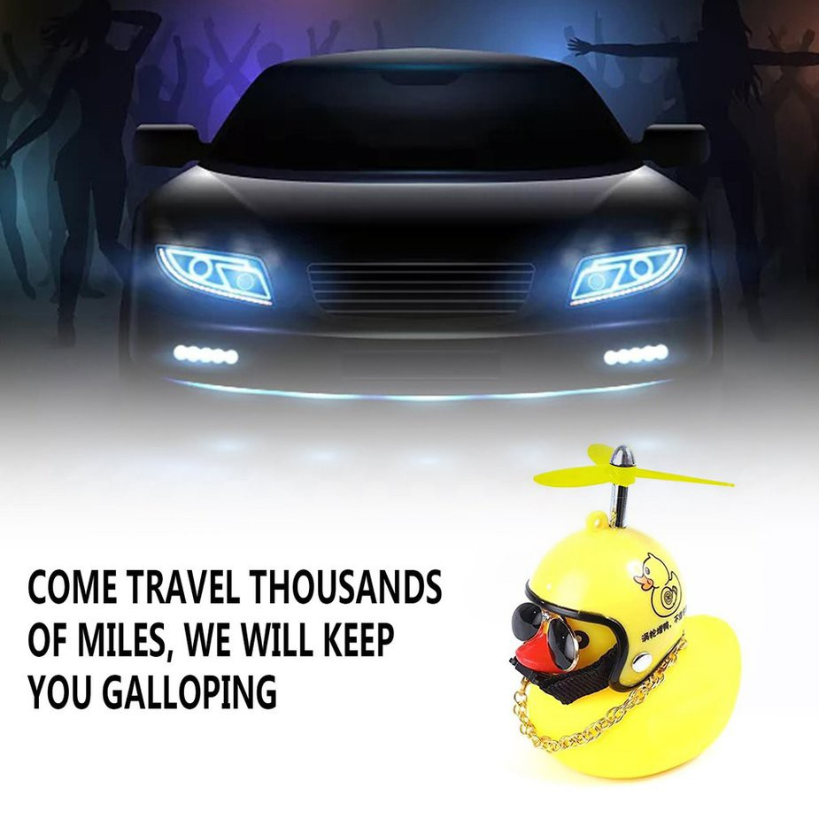 Chú Vịt Vàng Đội Mũ Bảo Hiểm Dễ Thương