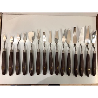 Bay vẽ đa dạng kích thước và kiểu dáng