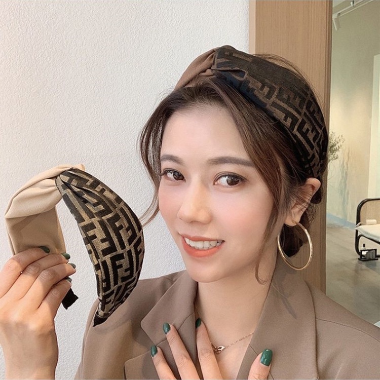 Băng Đô Cài Tóc Rửa Mặt Viền Rộng Bằng Lưới Dễ Thương Cho Nữ