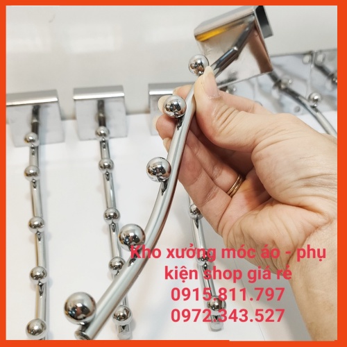 Móc bi gắn tường - móc bi cài lên thanh inox - tay bi chuyên dùng cho các Shop, hàng loại 1