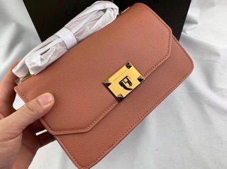 Túi Charles & Keith