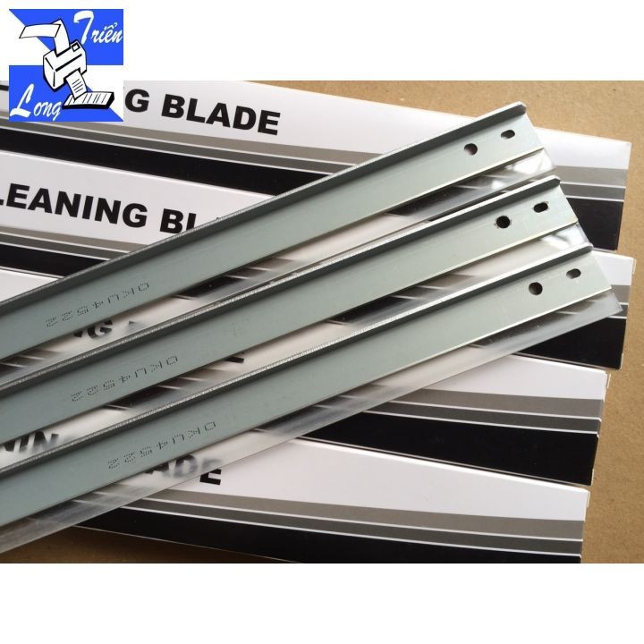 Gạt trống ricoh 1027 cet