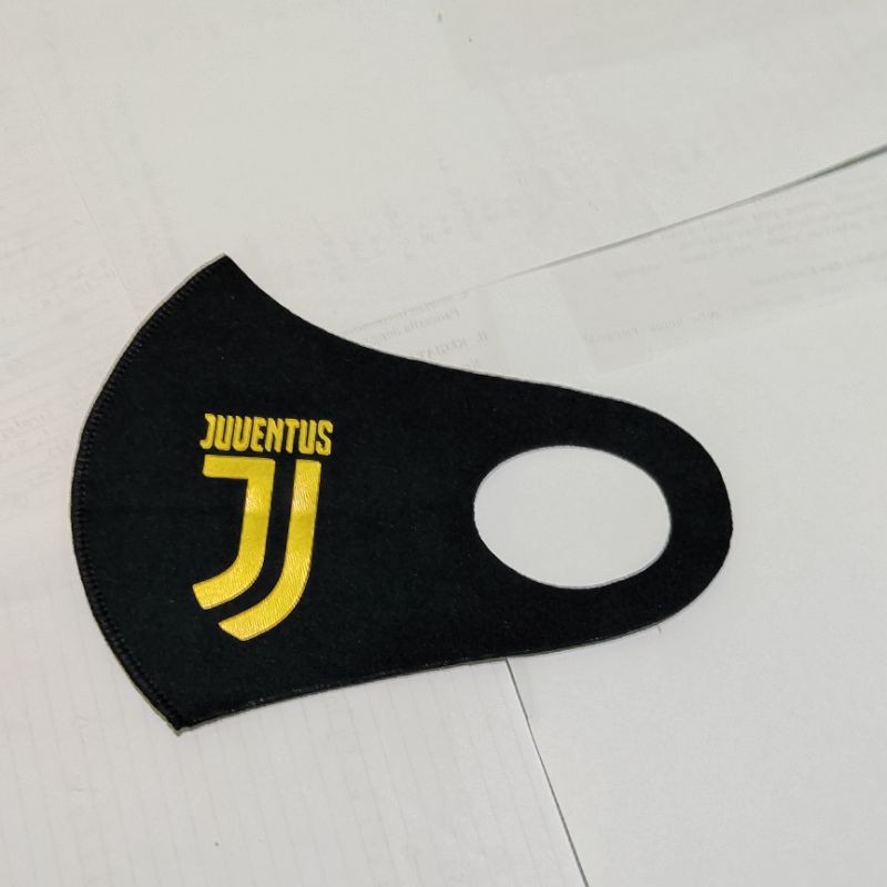 Áo Thun In Logo Juventus Thời Trang Năng Động