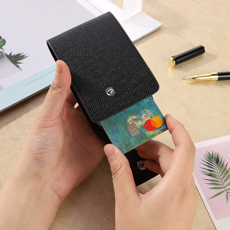 Ví da đựng thẻ tín dụng thời trang cho cả nam và nữ