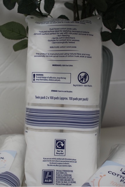 Bông tẩy trang Lacura gói 200 miếng ( bill mua siêu thị nội địa Anh ) | BigBuy360 - bigbuy360.vn