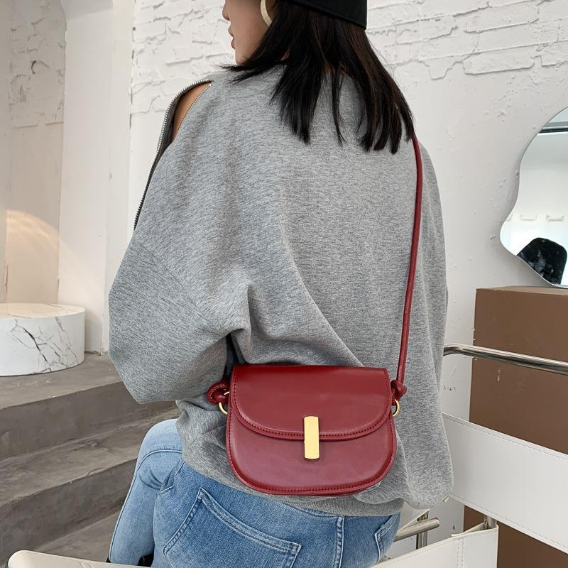 Túi đeo chéo vintage túi yên ngựa nữ da trơn thời trang cao cấp túi hình bán nguyệt thu đông