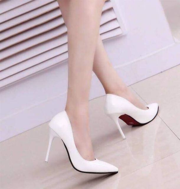 Cao gót đế đỏ màu trắng bóng  mũi nhọn 9-10-11-12p | BigBuy360 - bigbuy360.vn