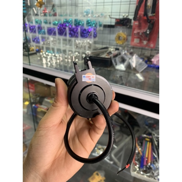 Đèn trợ sáng L4 full phụ kiện như hình