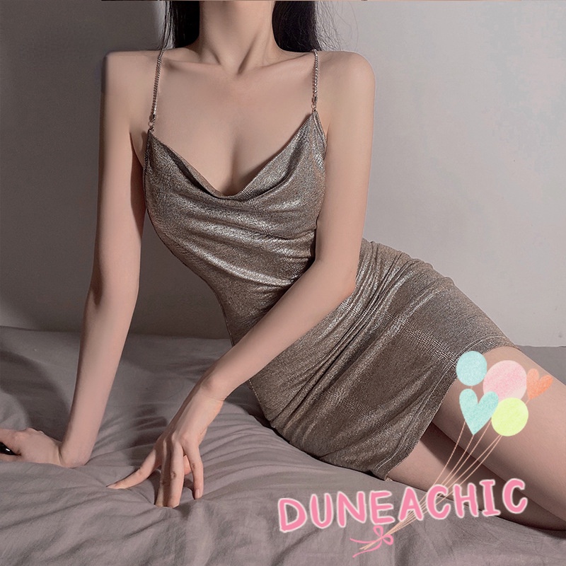 DUNEA Đầm Body Dây Xích Kim Loại Thiết Kế Cổ Chữ V Khoét Sâu Quyến Rũ