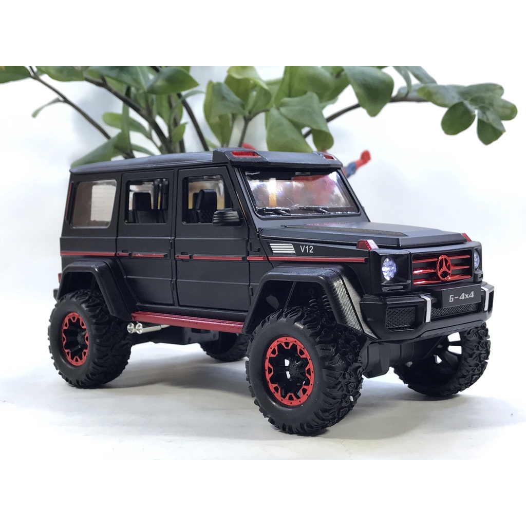 Mô hình xe ô tô Mercedes Benz G500 4x4 tỷ lệ 1:24 bằng hợp kim mô hình xe địa hình có giảm xóc có cửa sổ trời