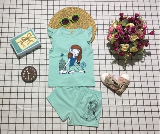 Bộ bé gái cánh tiên