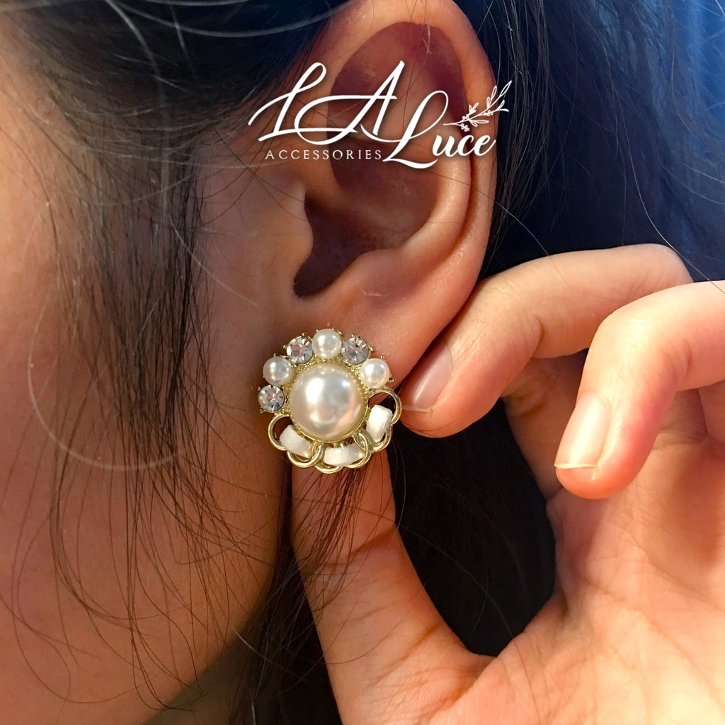 Khuyên tai hạt tròn viền hoa Laluce phong cách thanh lịch Hàn Quốc, bông hoa tai hình tròn đính đá basic HT09