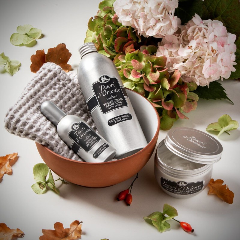 Sữa Tắm Hương Nước Hoa Tesori D'Oriente Sữa Tắm Dưỡng Da Italy Chai 500ml