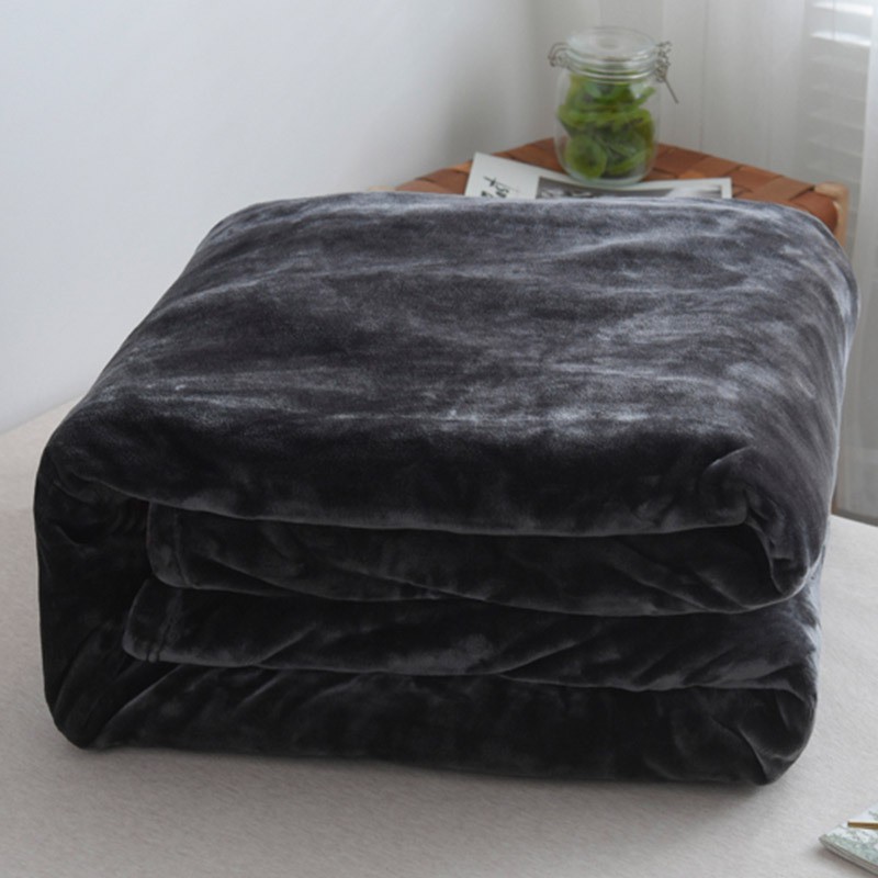 Chăn lông tuyết Blanket 2kg5 nhập khẩu kèm túi đựng  - siêu mềm mịn, siêu ấm (Kích Thước 2m x 2m3)