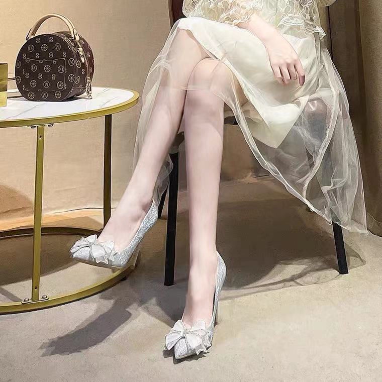 Giày búp bê dép bánh mì Giày Cao Gót Mũi Nhọn Đính Nơ Pha Lê Thiết Kế Mới Thời Trang Dành Cho Mùa Xuân Thu