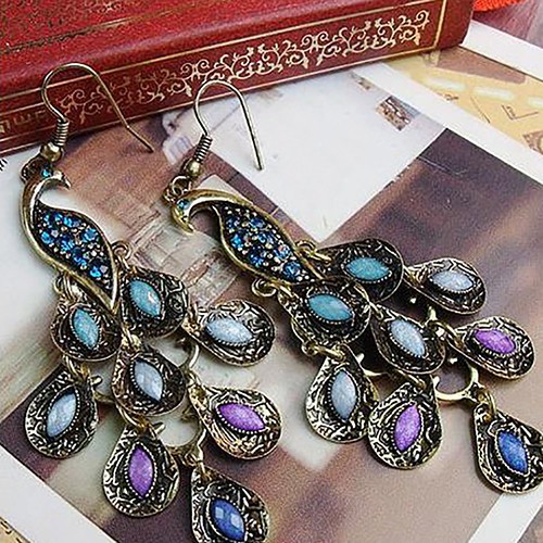Hoa tai mặt hình chim công phong cách Bohomian