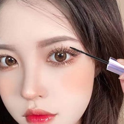Mascara 4D lấp lánh chống thấm nước uốn cong kéo dài lông mi