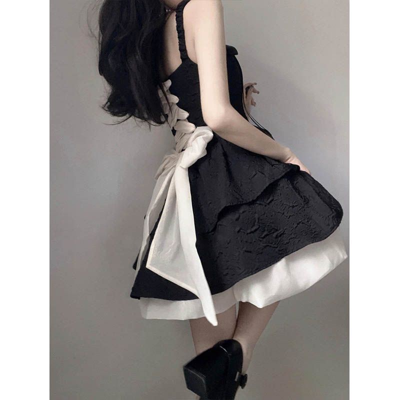 Set Đầm Hai Dây Cột Dây + Áo Khoác Ngắn Thời Trang Mùa Thu 2022 Phong Cách Mới Cho Nữ